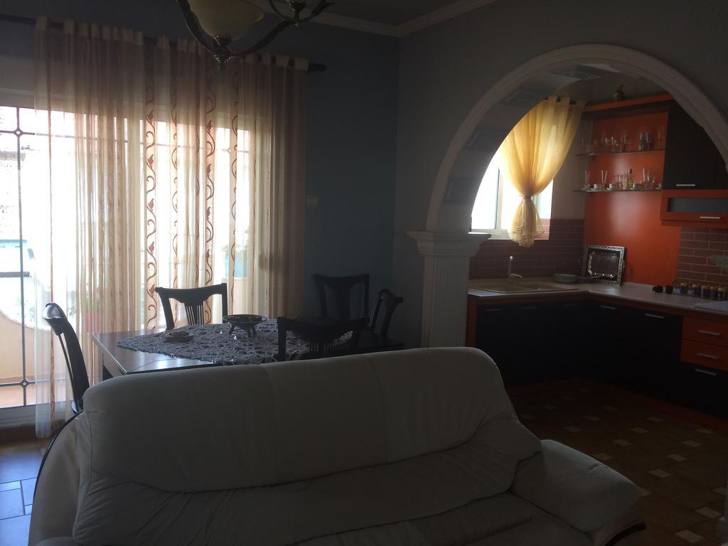 Villa Ridvani *